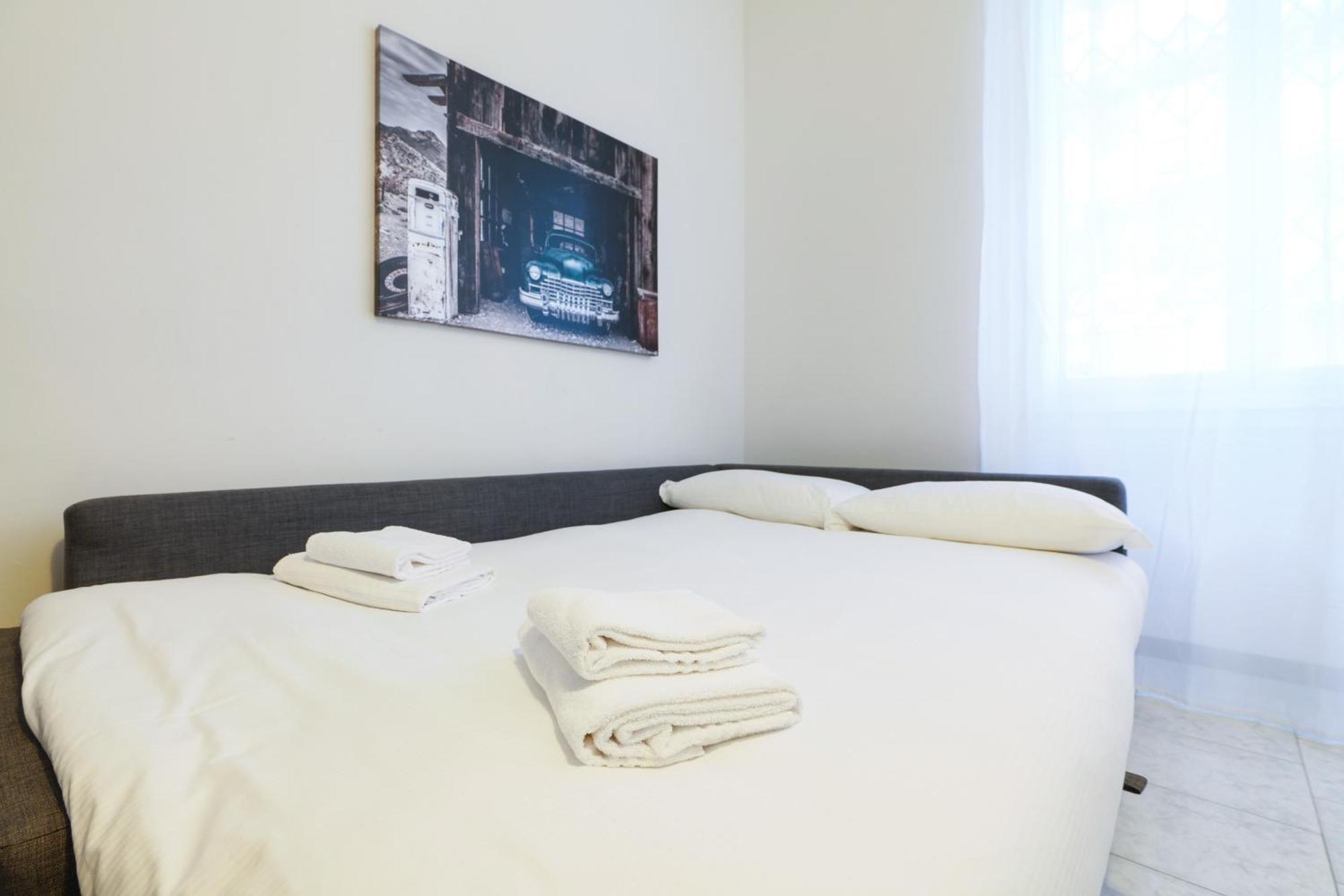 Apartamento Primopiano - Brenta Milán Exterior foto